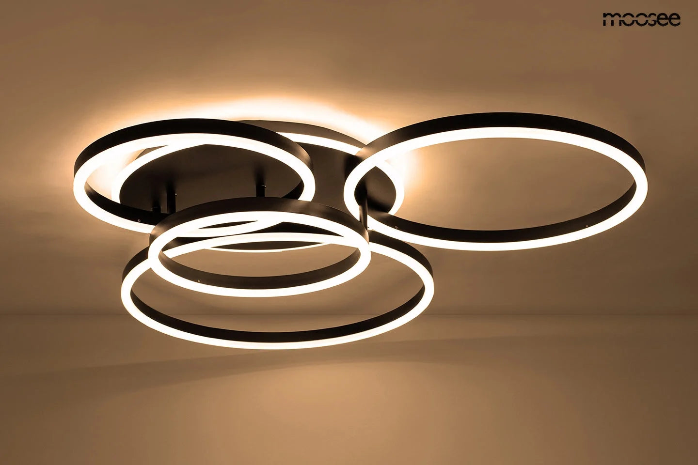 Taklampa Plafond RINGS 5 SVART
