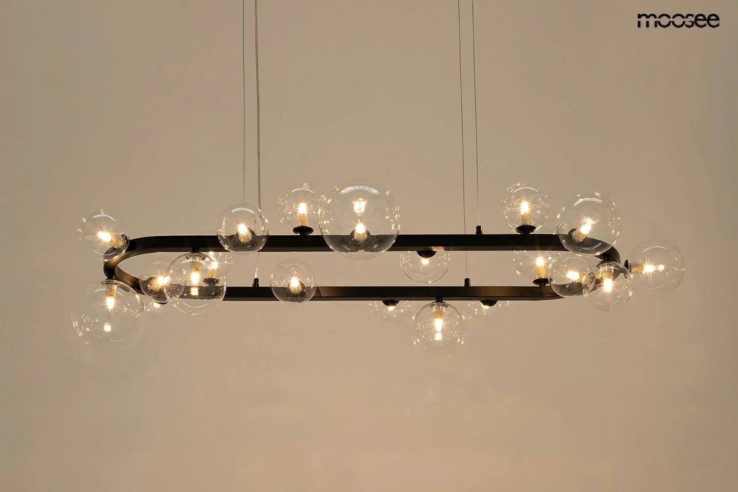 MOOSEE taklampa ALURE OVAL 120 svart
