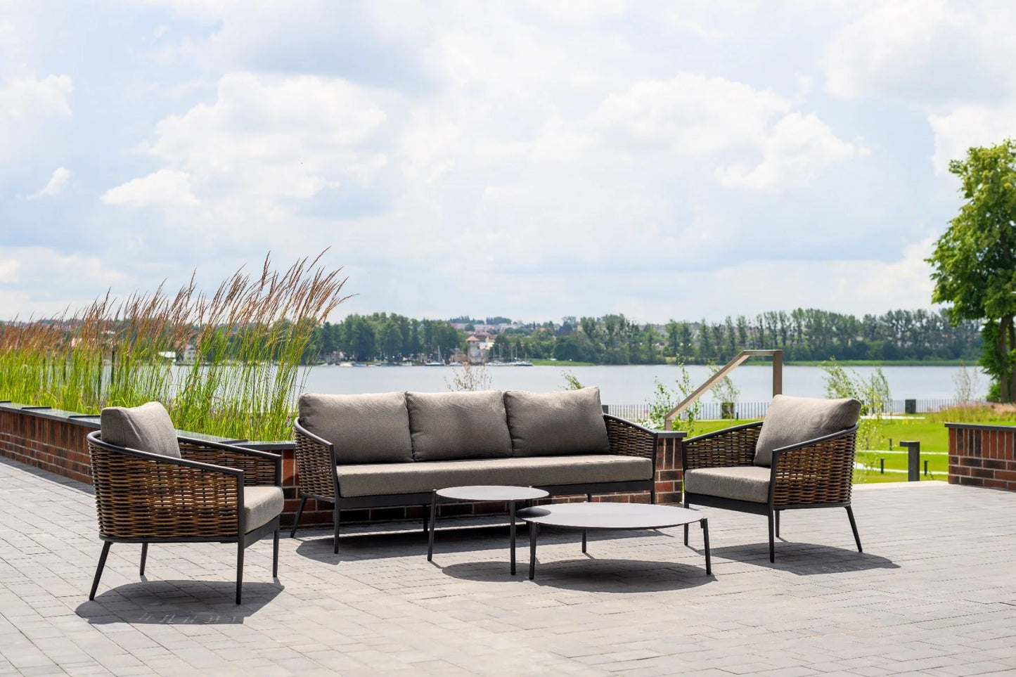 Set med två Cora antracitbord 40x47cm / 100x29cm